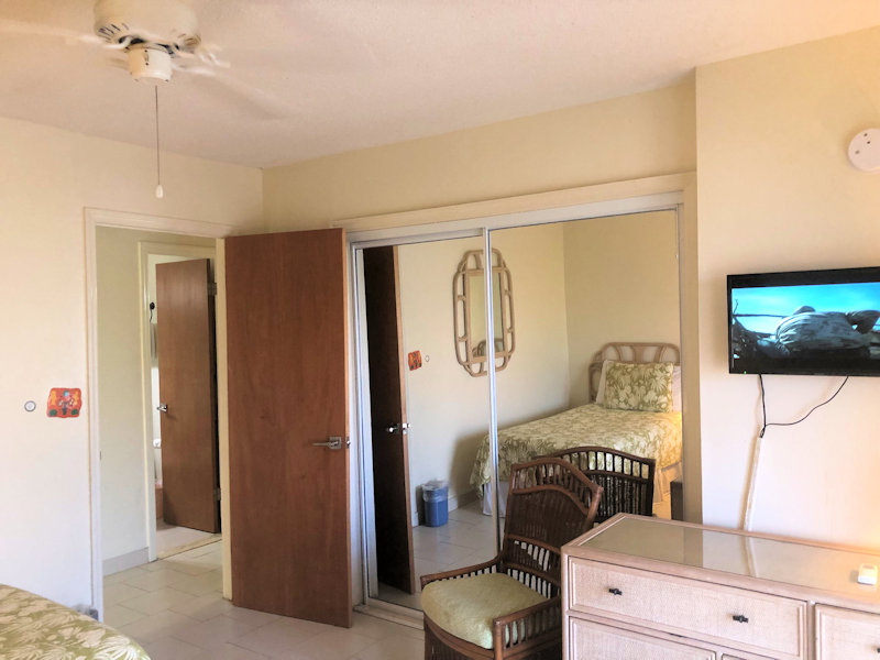 305C Colony Cove