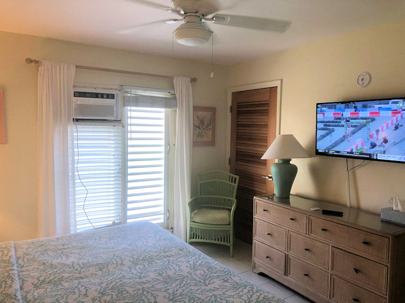 305C Colony Cove